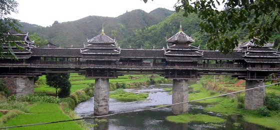 Dong-minority-bridge-1