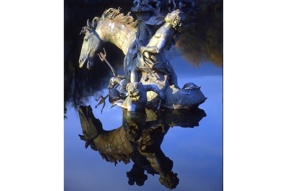 Fuente de la Carrera de Caballos en los jardines de La Granja Segovia-Isidoro Merino Fuente de la Carrera de Caballos en los jardines de La Granja Segovia-Isidoro Merino