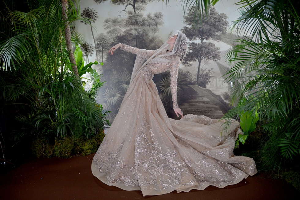 Sofisticado diseño creación de la colección primavera-verano 2016.