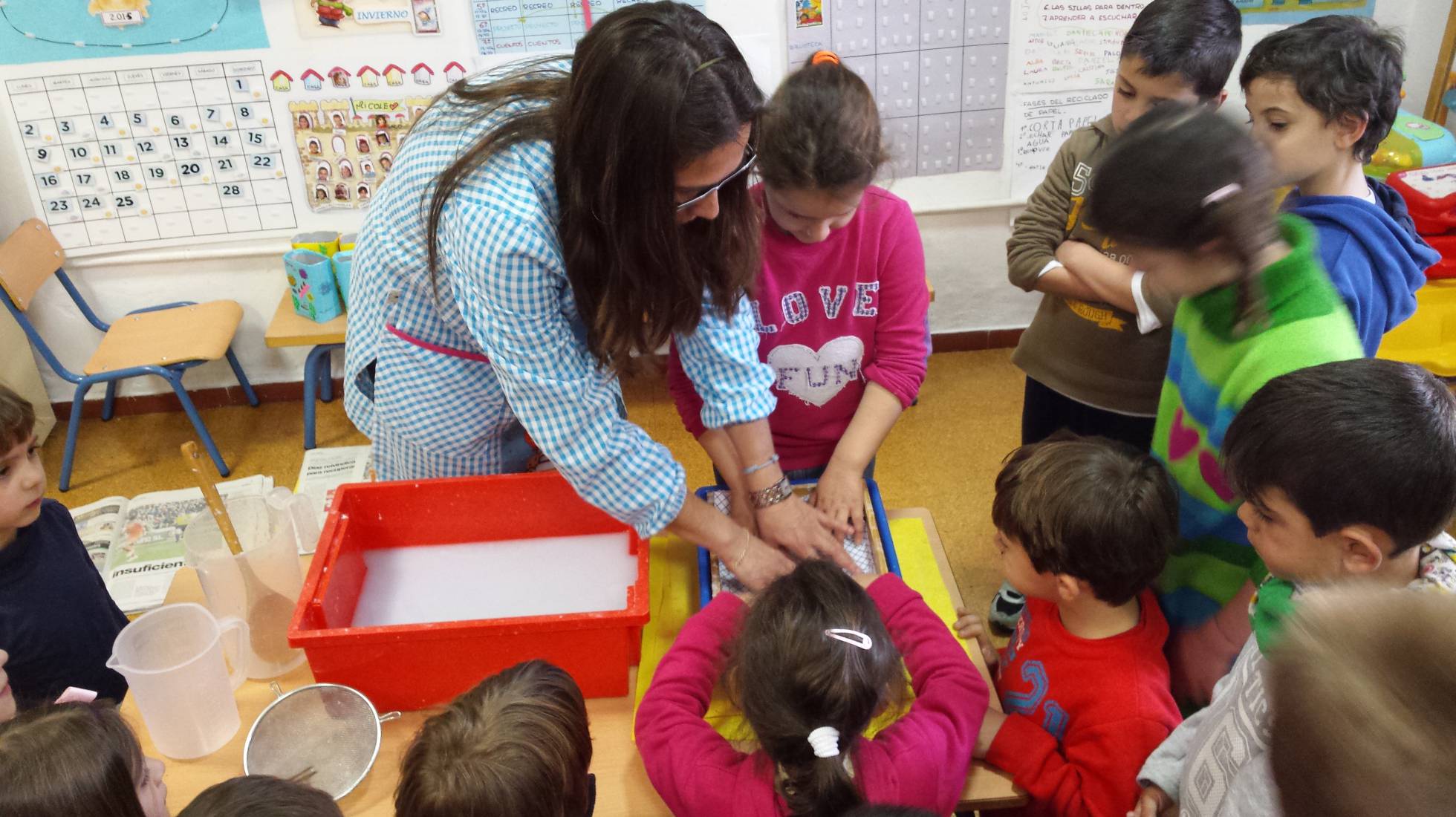Taller de reciclado de papel | MERCEDES LÓPEZ 