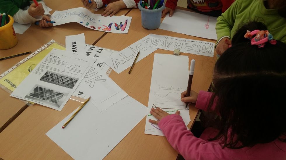 Escribiendo historias | FRANCISCA ESPINOSA