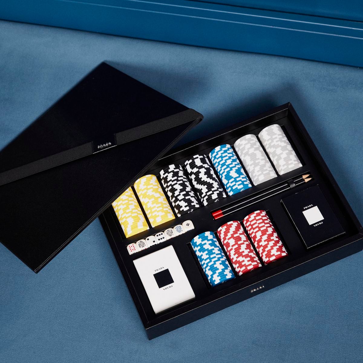 Juego de póquer de piel saffiano de Prada